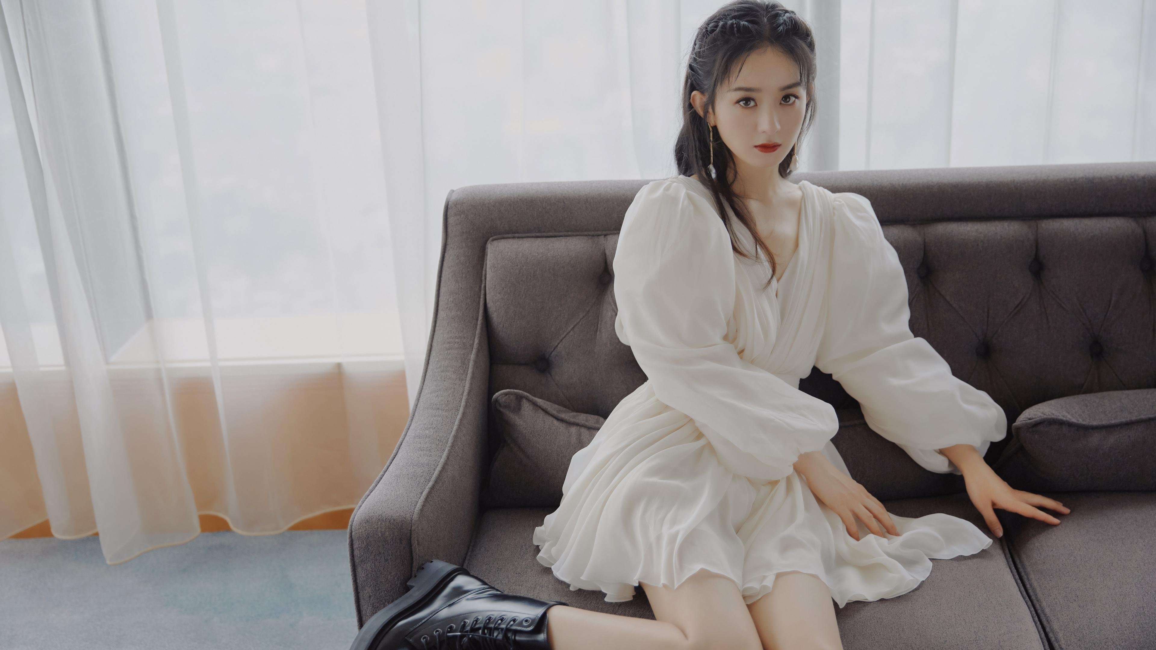 比赛节奏是否影响球员场上沟通频率，详述什么是比赛节奏